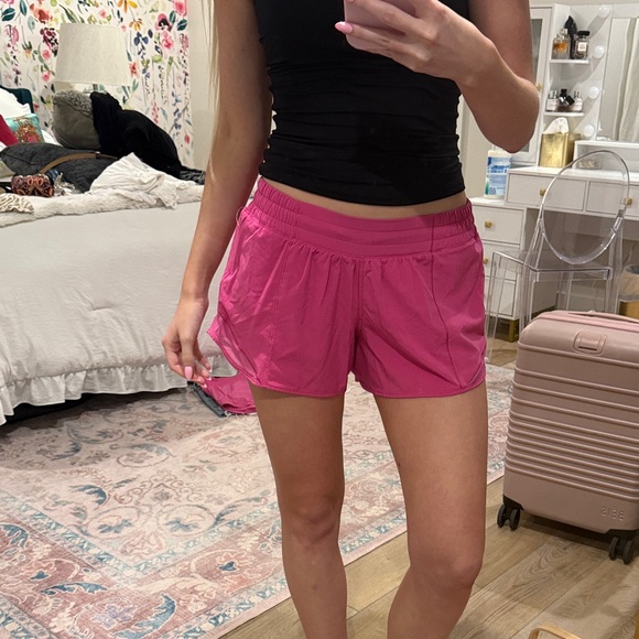 lululemon athletica Pants - Women's Sonic Pink Hotty Hot Low-Rise 4” Shorts